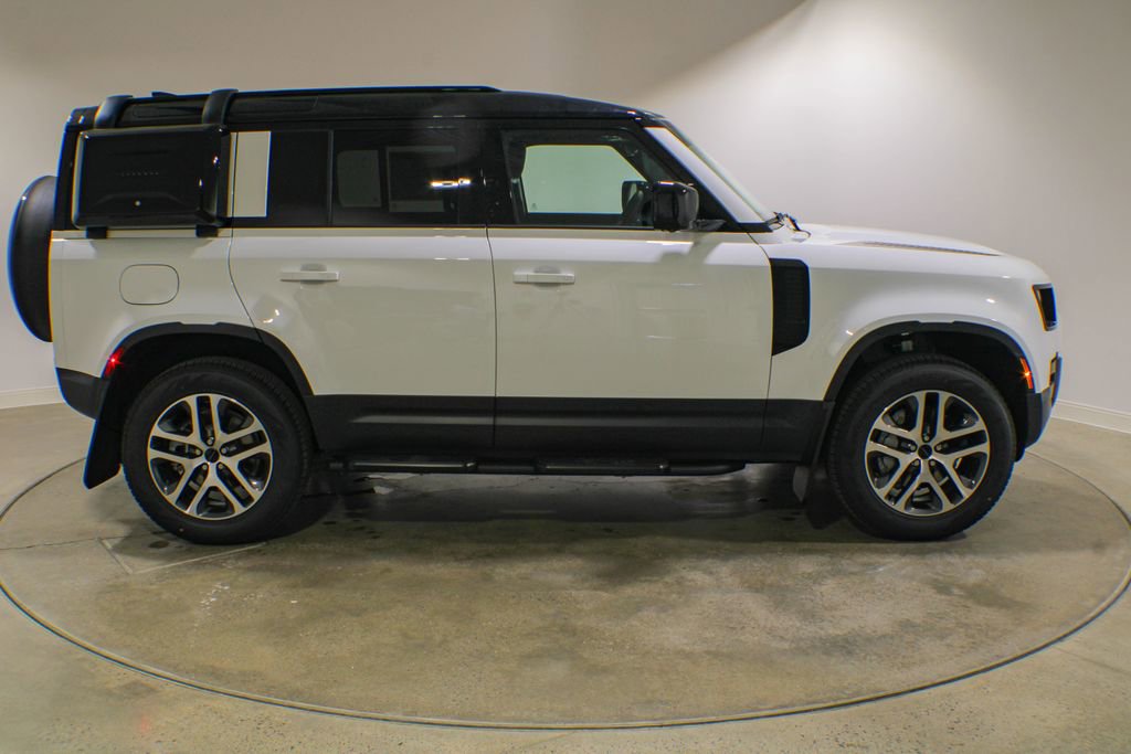 New 2026 Land Rover Defender 110 S AWD/4WD image 6