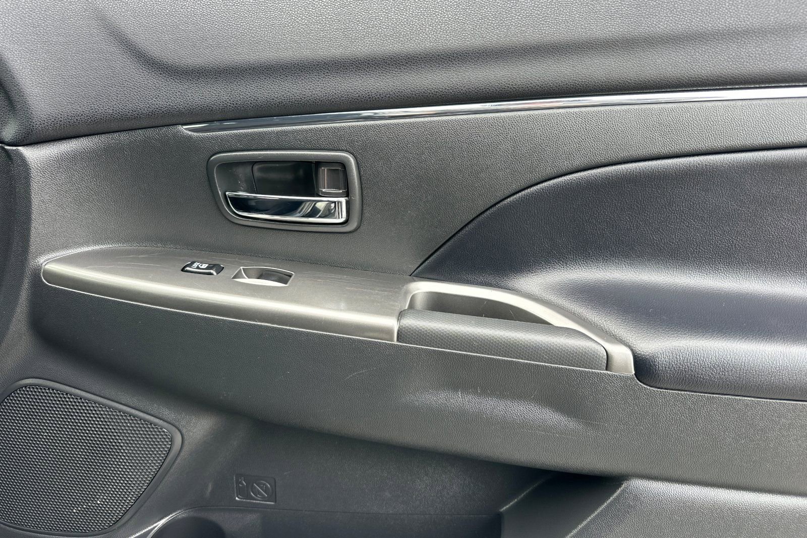 Used 2024 Mitsubishi Outlander Sport SE image 20