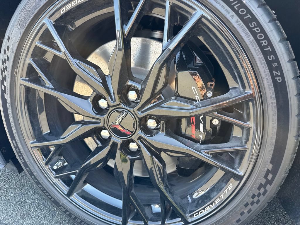 New 2027 Chevrolet Corvette Stingray Convertible w/ Z51 Performance Package RWD image 37