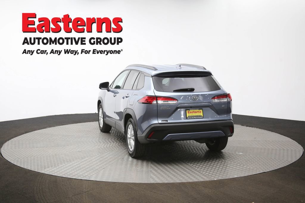 Used 2024 Toyota Corolla Cross LE image 64