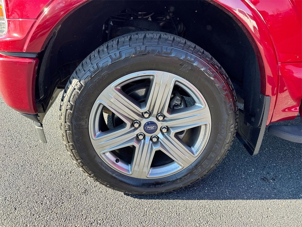Used 2019 Ford F150 Lariat image 27