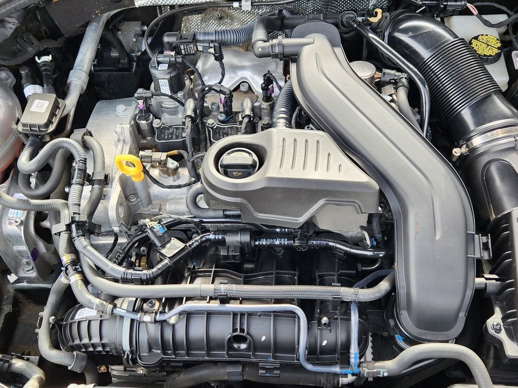 Used 2024 Volkswagen Jetta SE FWD image 25