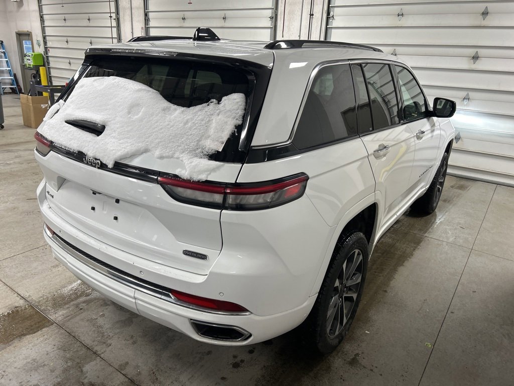 Used 2023 Jeep Grand Cherokee Overland image 6