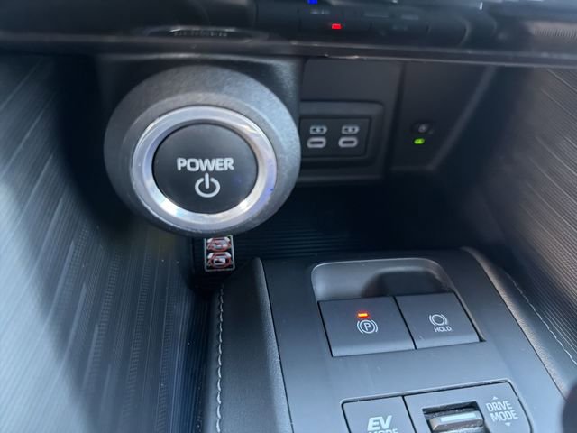 Certified 2023 Toyota Venza XLE AWD/4WD image 15