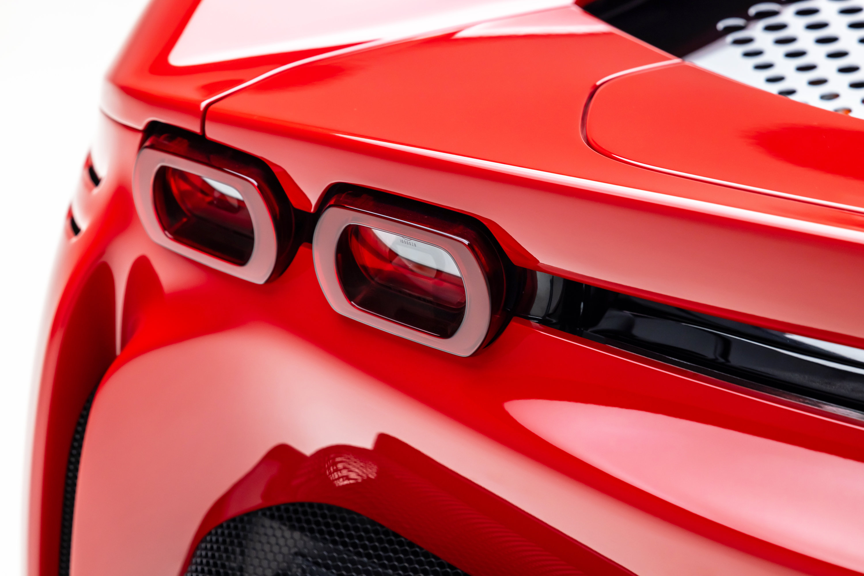 Certified 2021 Ferrari SF90 Stradale AWD/4WD image 25