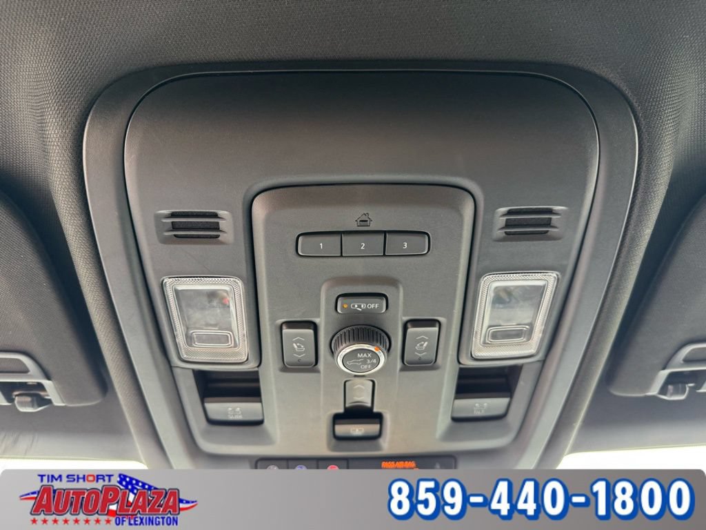 Used 2023 GMC Yukon Denali w/ Max Trailering Package AWD/4WD image 29