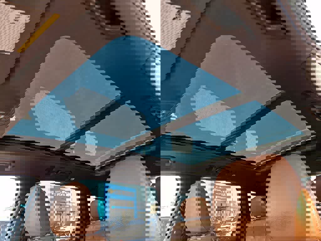 Used 2017 Audi Q7 3.0T Premium Plus w/ Premium Plus Package image 14