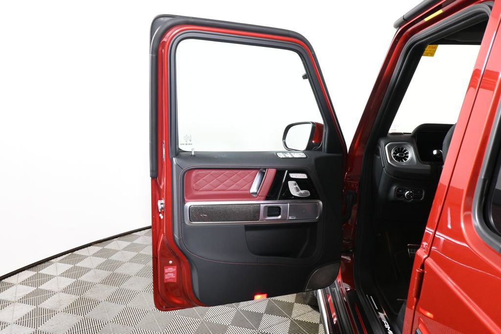Certified 2025 Mercedes-Benz G 63 AMG 4MATIC image 31