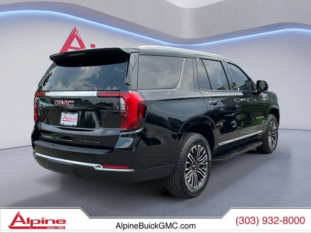 Used 2025 GMC Yukon Elevation AWD/4WD image 5