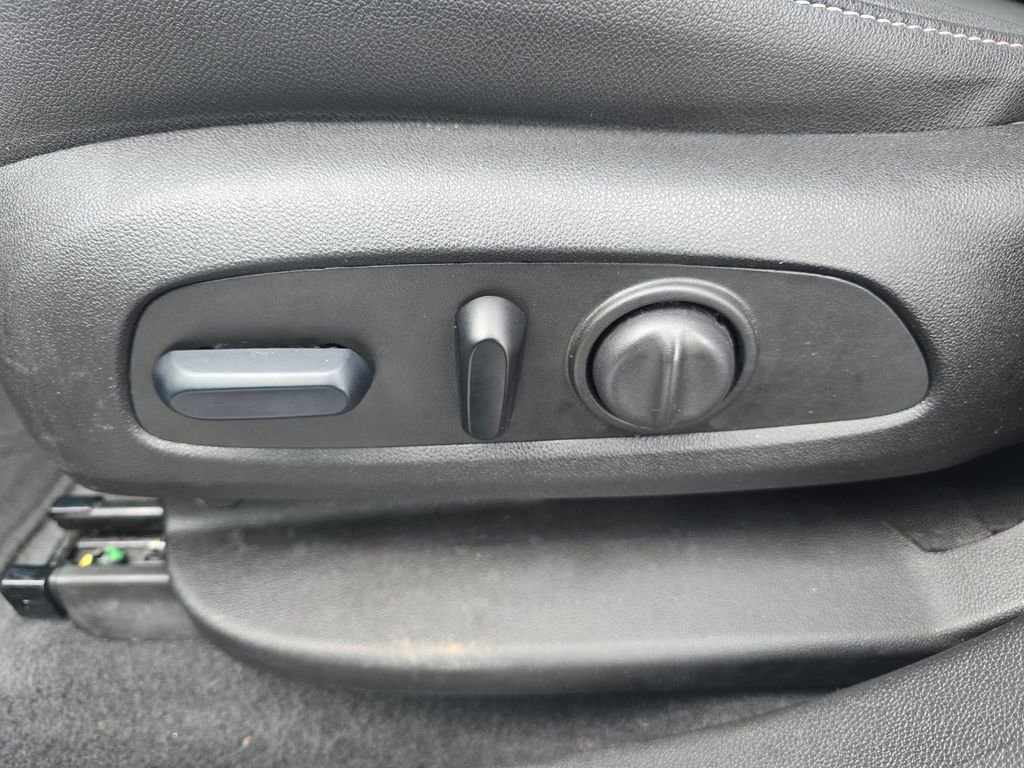 Certified 2024 Chevrolet Blazer LT image 19