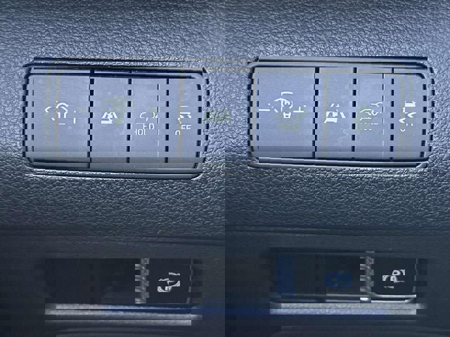 Used 2021 Hyundai Santa Fe SEL w/ Convenience Package image 26