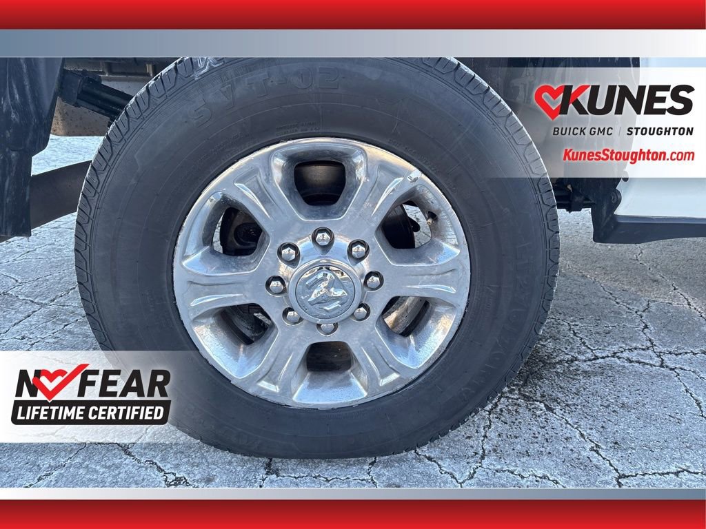 Used 2024 RAM 3500 Big Horn AWD/4WD image 14