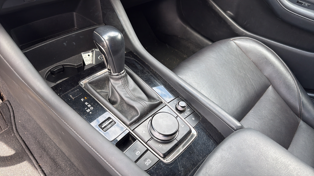 Used 2019 MAZDA MAZDA3 AWD Hatchback w/ Premium Pkg image 25