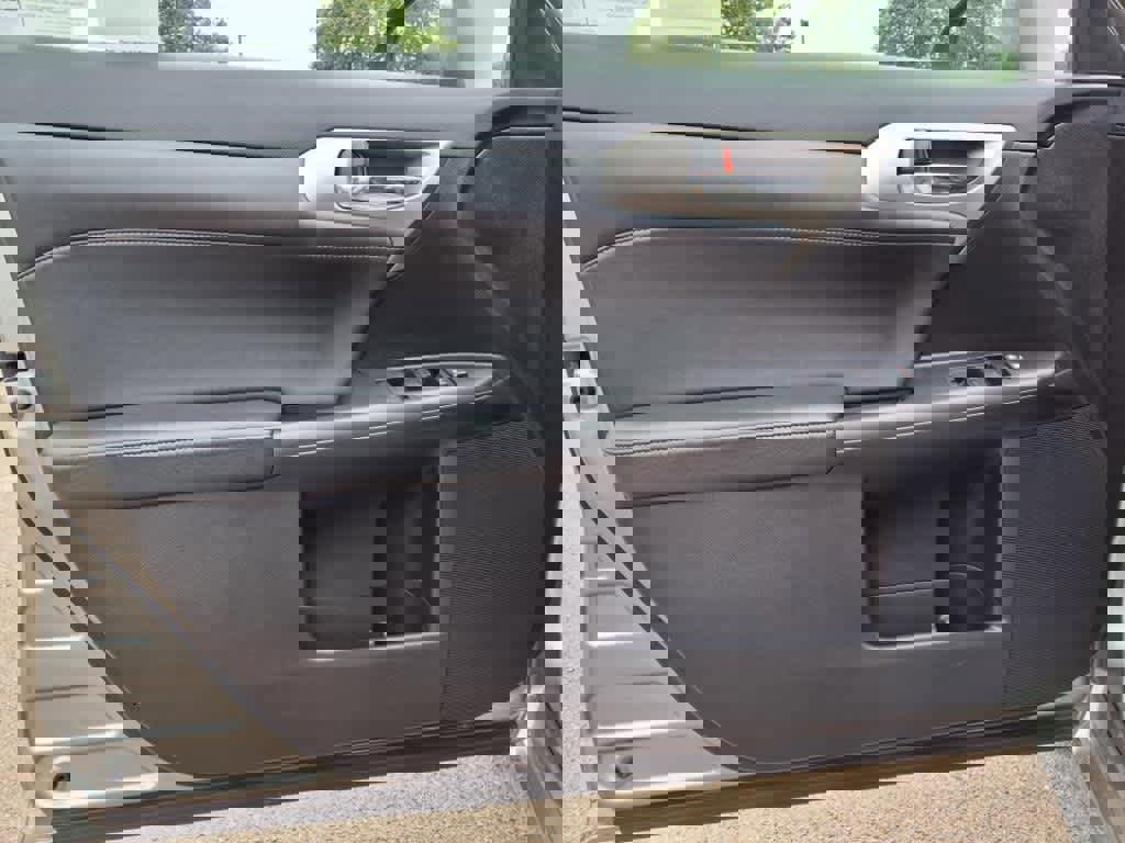 Used 2017 Lexus CT 200h image 13