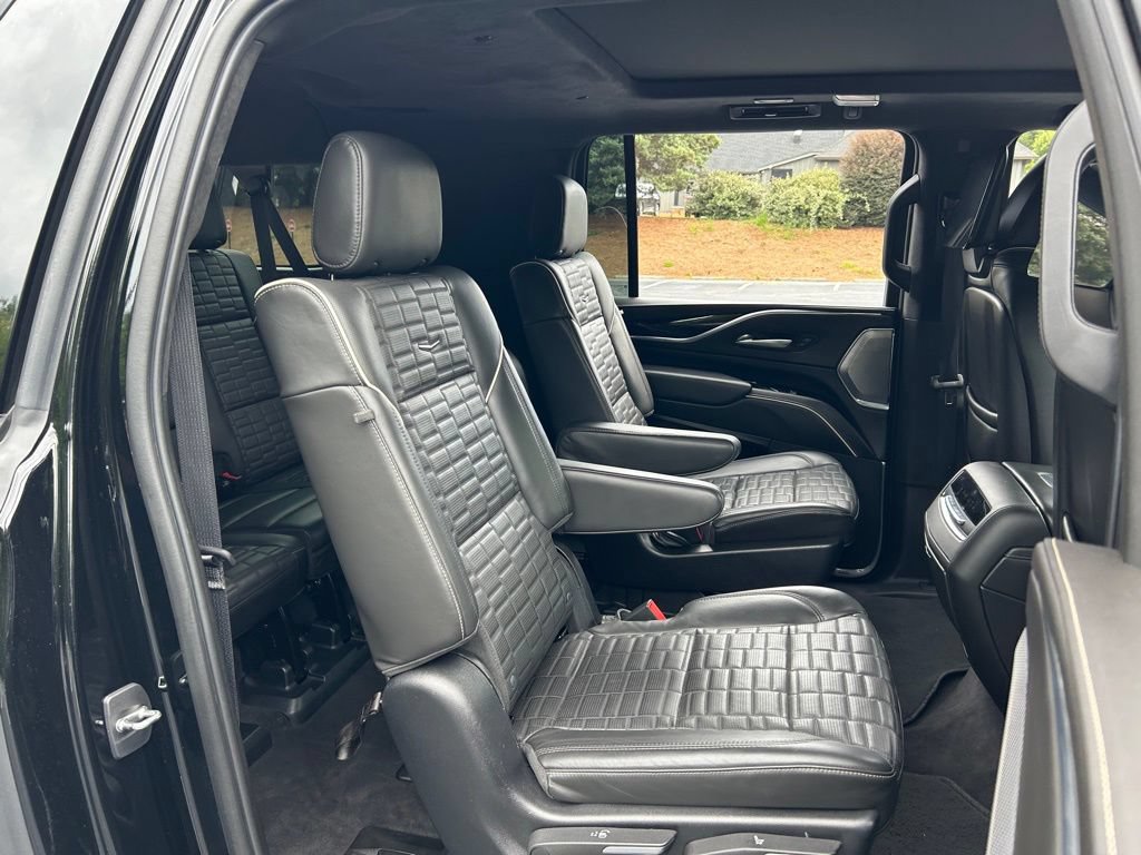 Used 2023 Cadillac Escalade ESV V AWD/4WD image 52