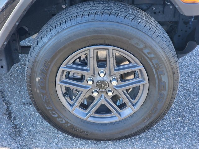 Used 2024 Jeep Gladiator Sport image 9