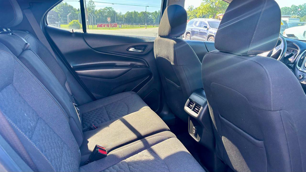 Used 2021 Chevrolet Equinox LT w/ Driver Convenience Package FWD image 11