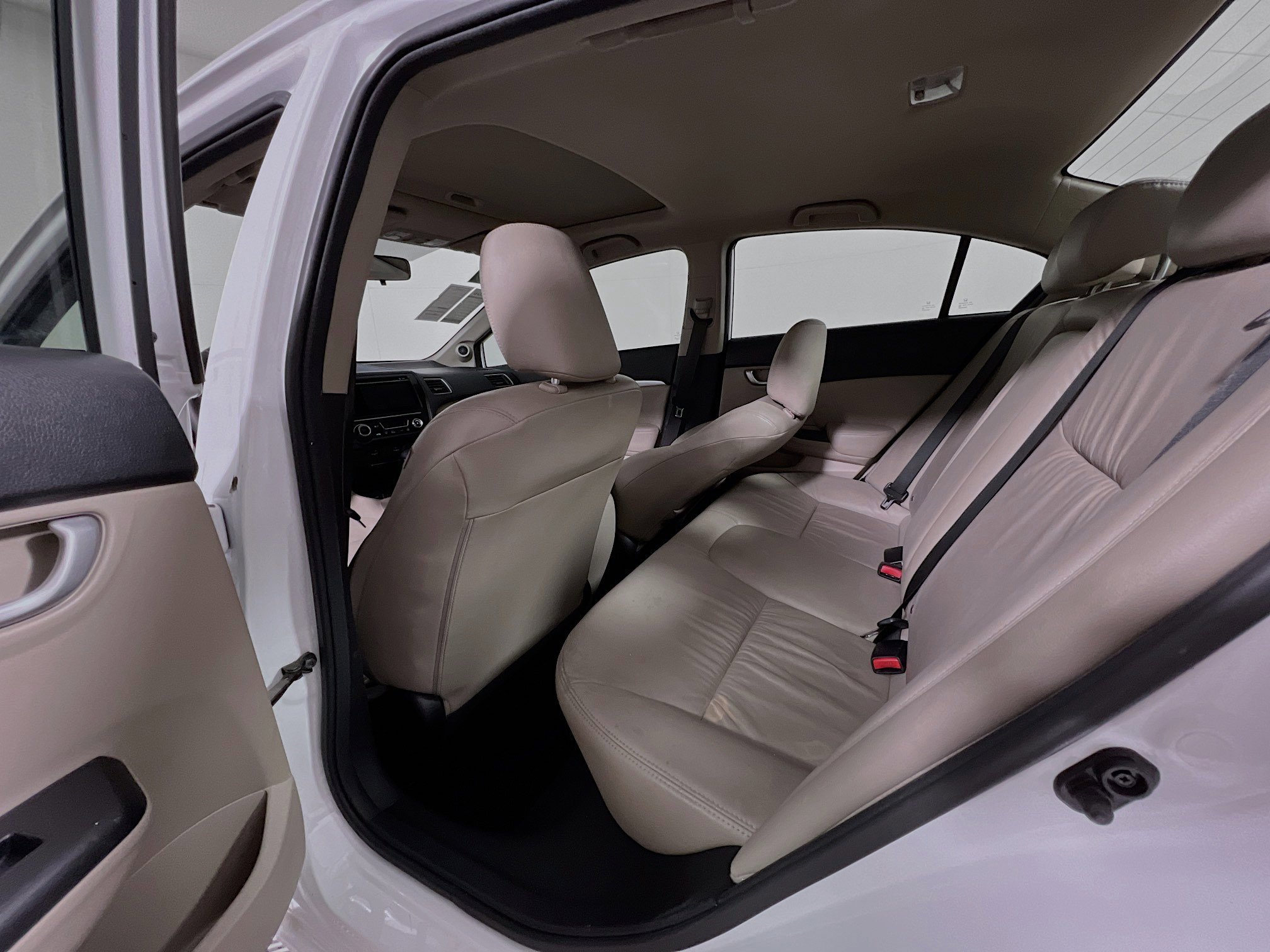 Used 2015 Honda Civic EX-L image 29