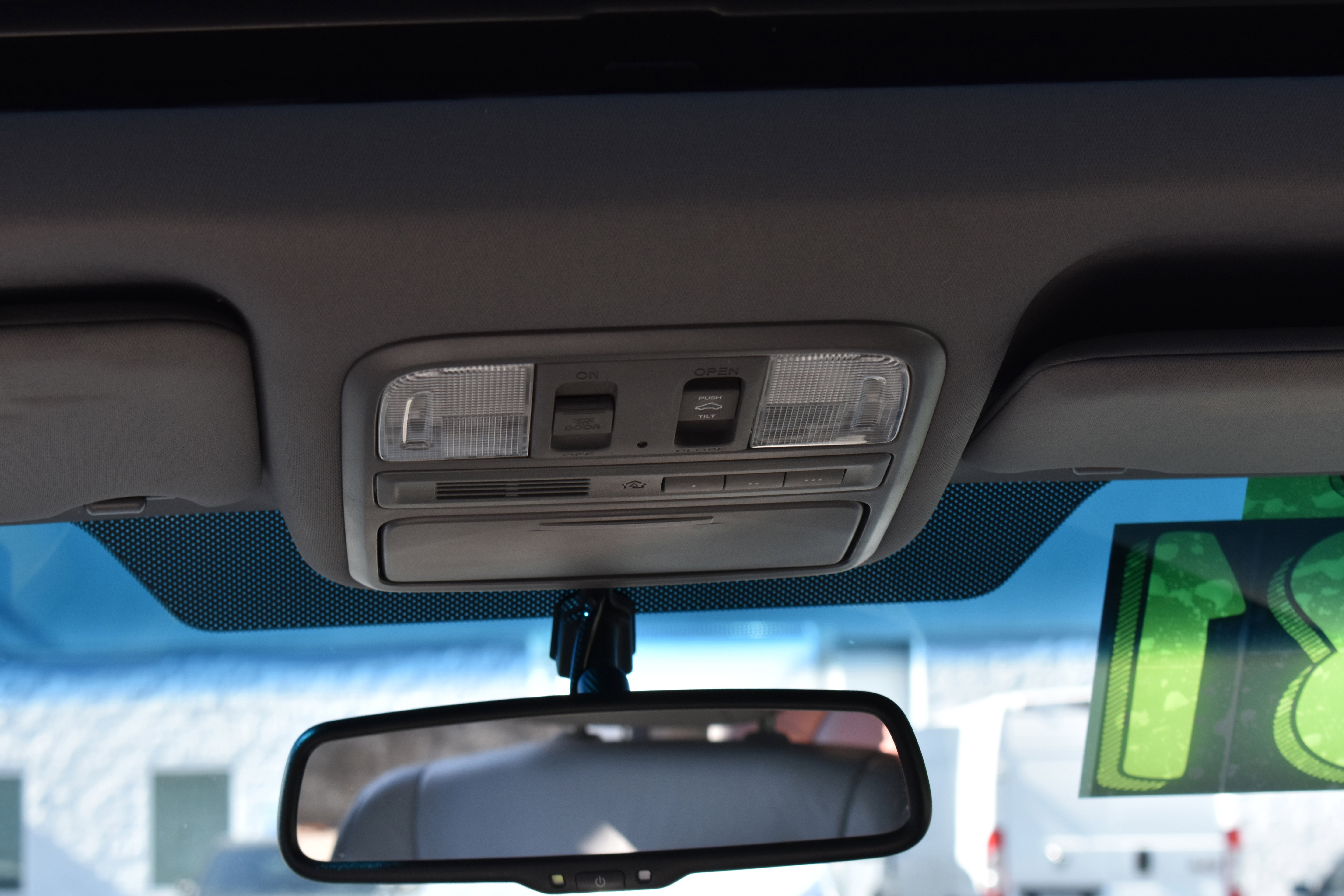 Used 2012 Honda Pilot Touring image 35