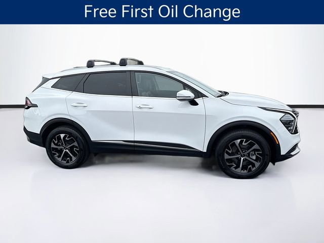 Certified 2024 Kia Sportage EX image 8