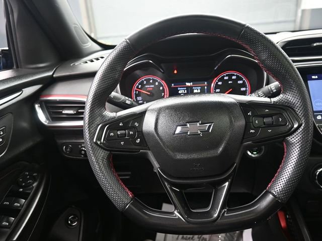 Used 2023 Chevrolet TrailBlazer RS w/ Sun and Liftgate Package image 8