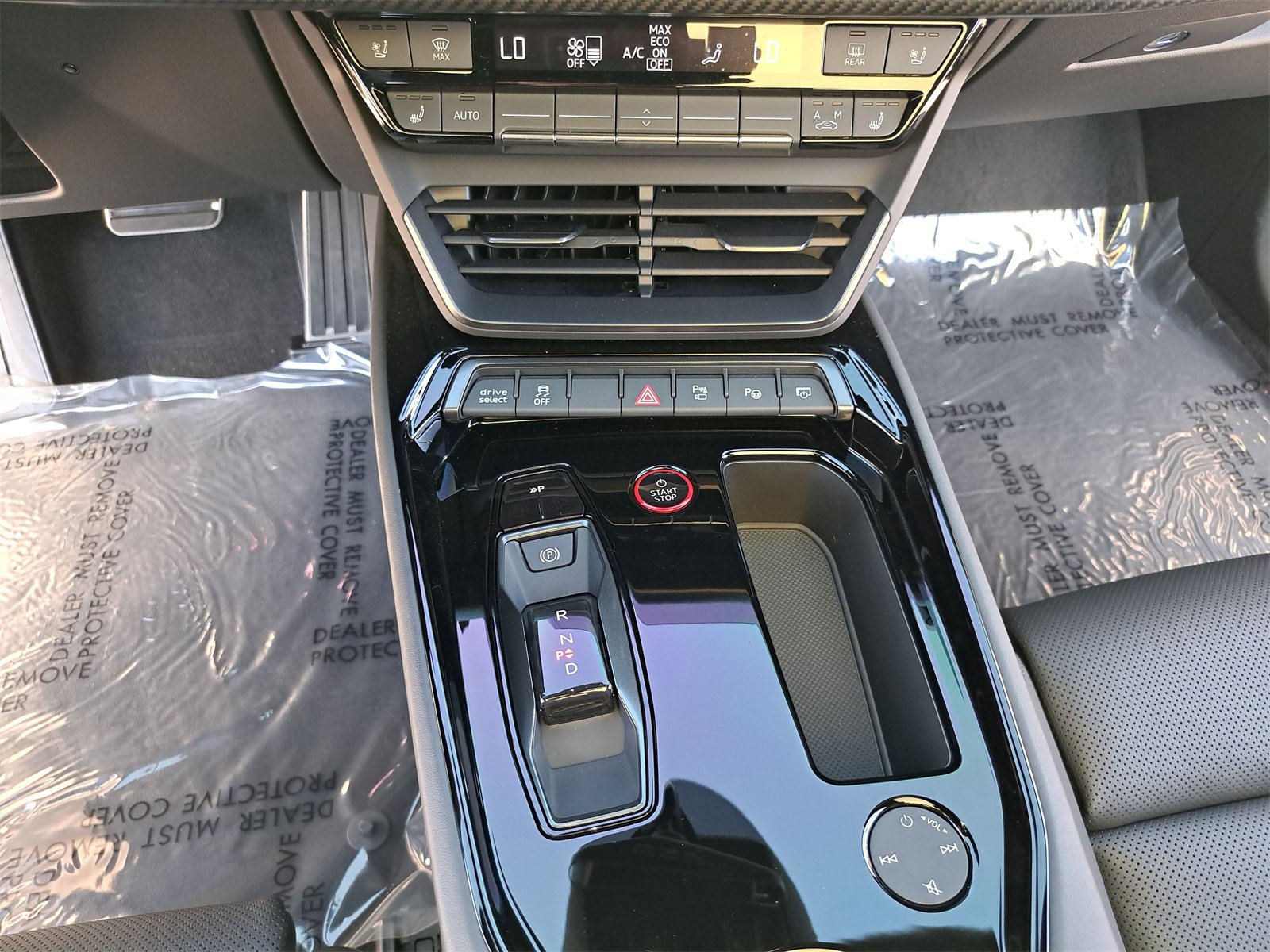 Used 2025 Audi RS e-tron GT performance w/ 21" Wheel Package image 22