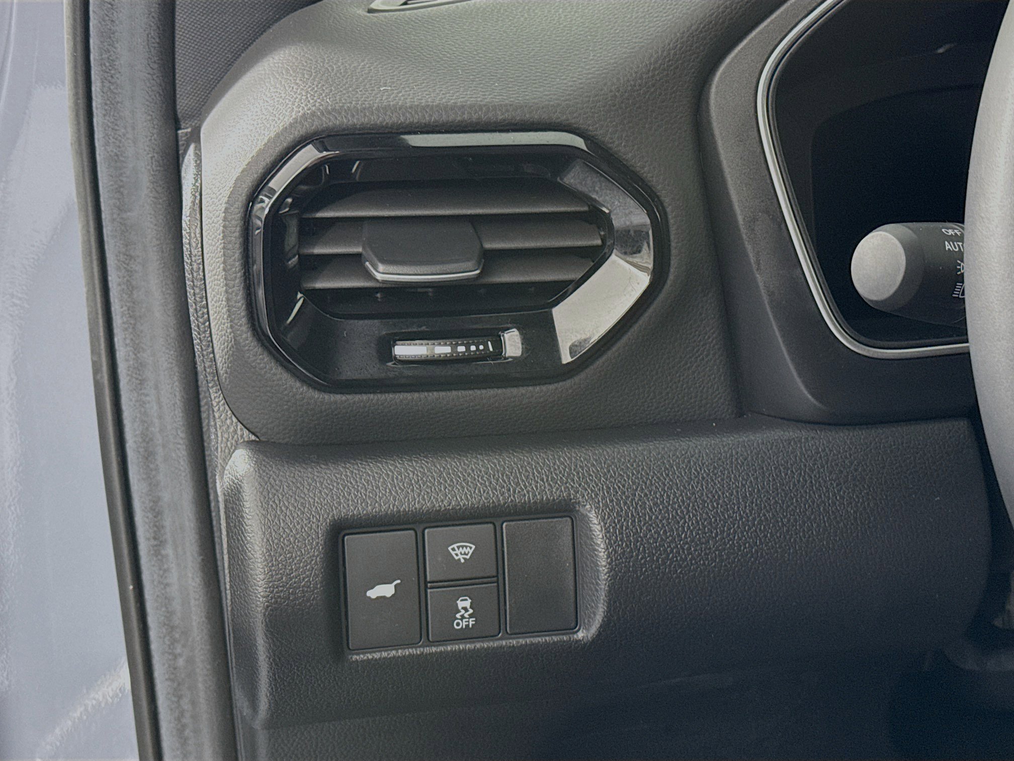 Certified 2025 Honda Pilot Black Edition image 10