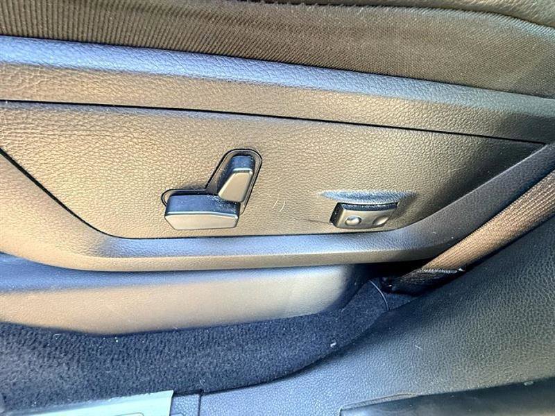 Used 2021 RAM 3500 Laramie image 21