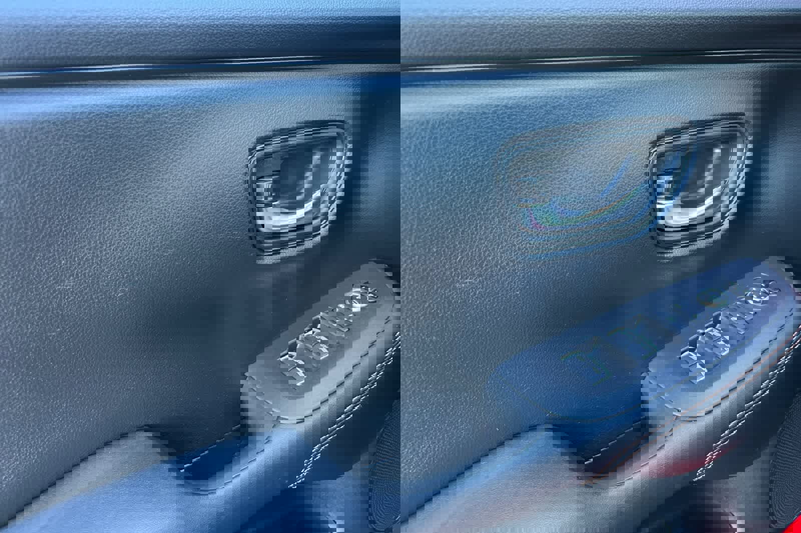 Used 2023 Honda HR-V Sport image 12