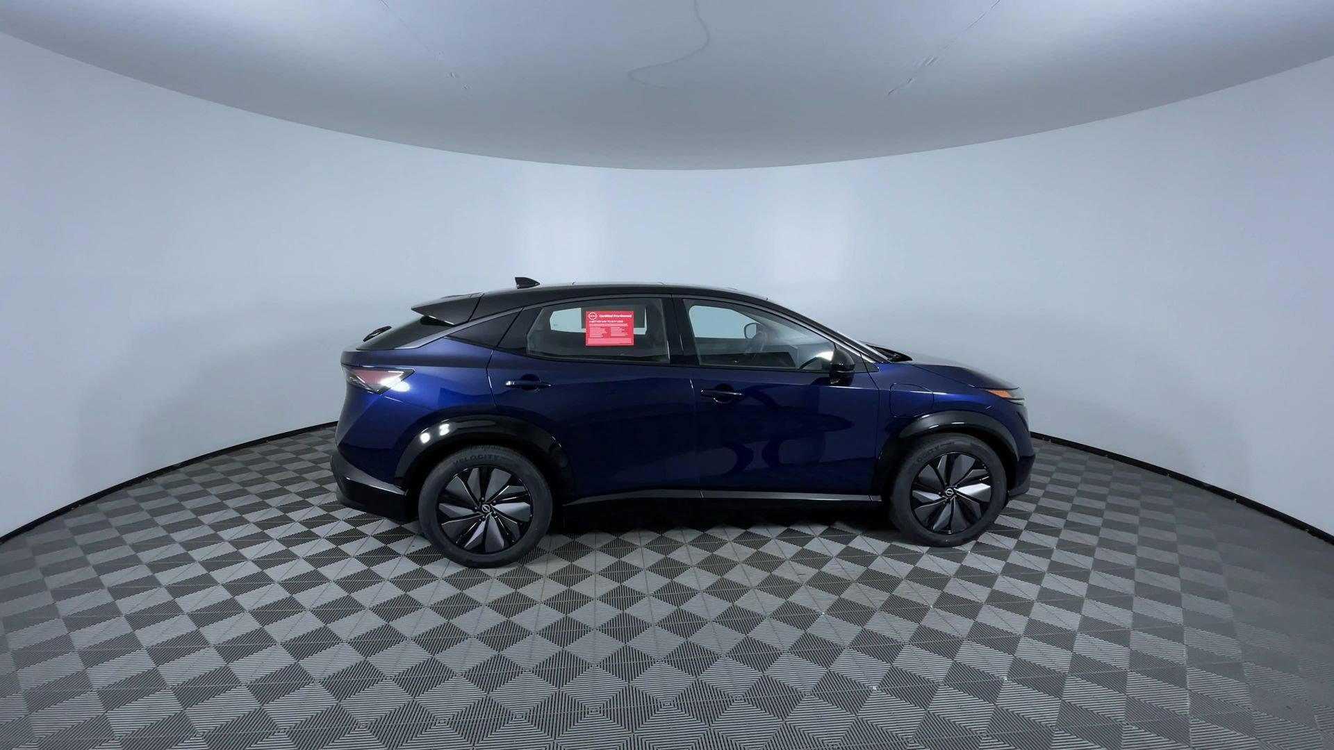 Certified 2024 Nissan Ariya AWD image 9