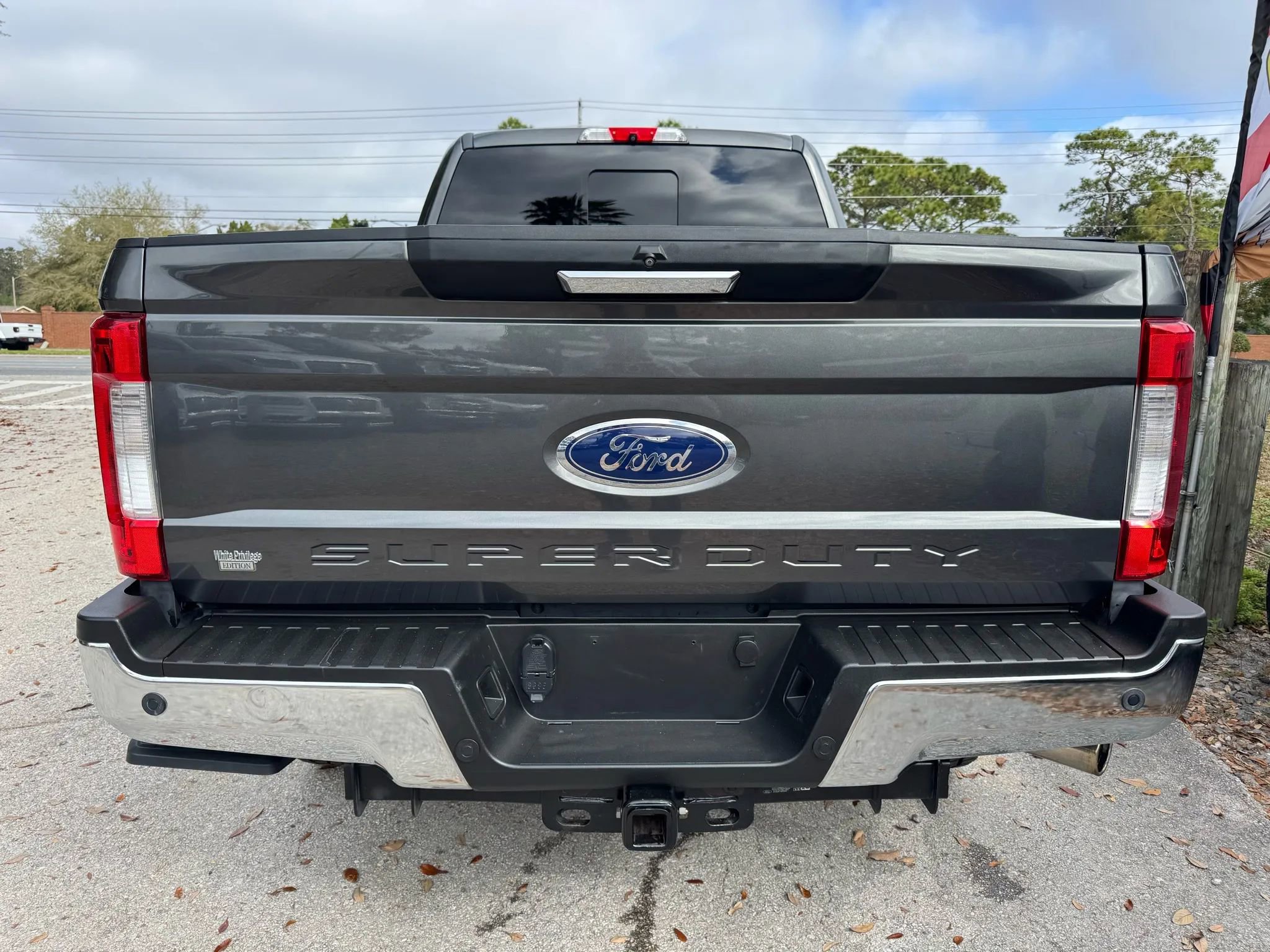 Used 2018 Ford F250 XLT w/ XLT Premium Package image 5