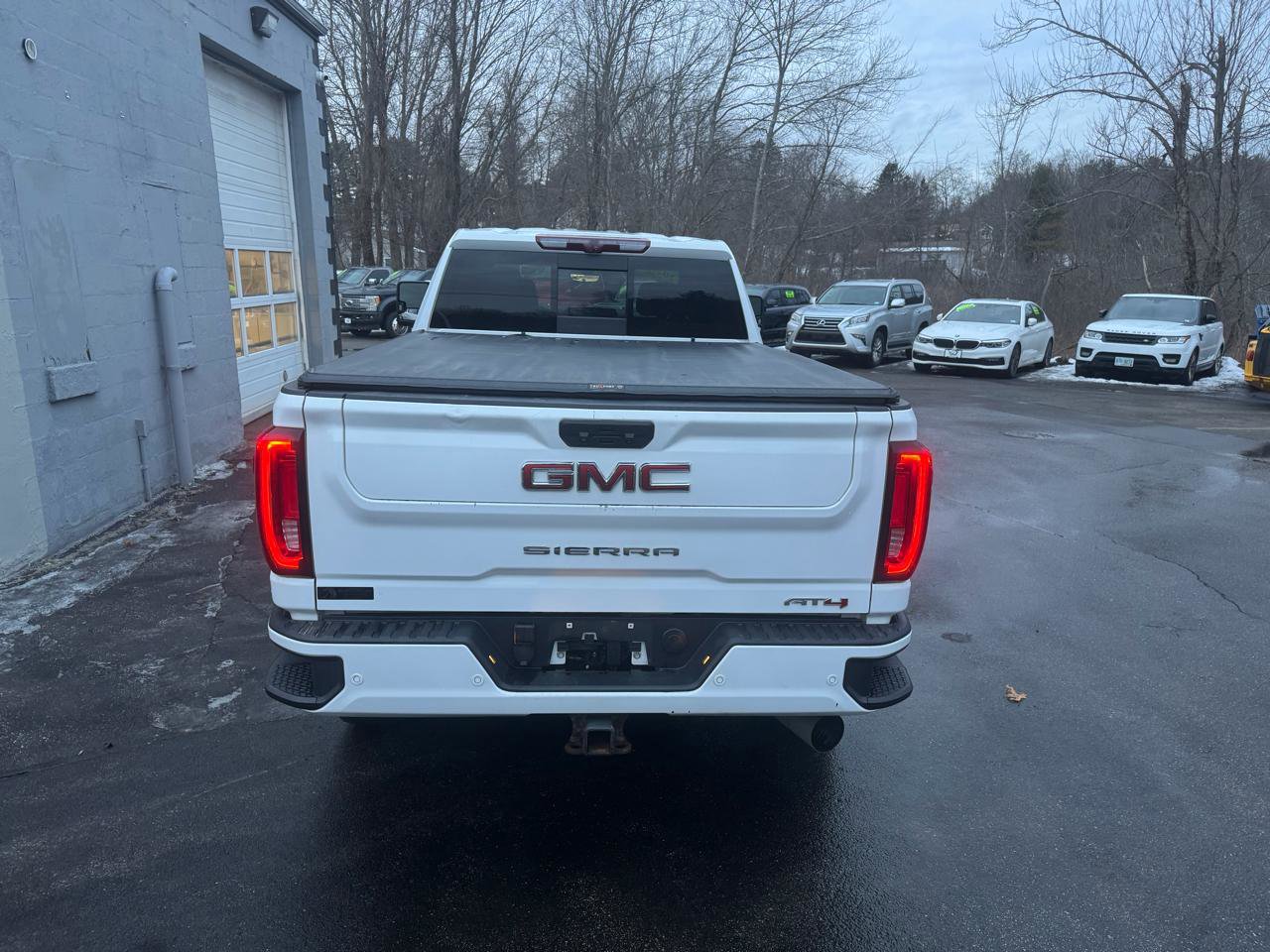 Used 2023 GMC Sierra 2500 AT4 w/ AT4 Premium Plus Package image 6