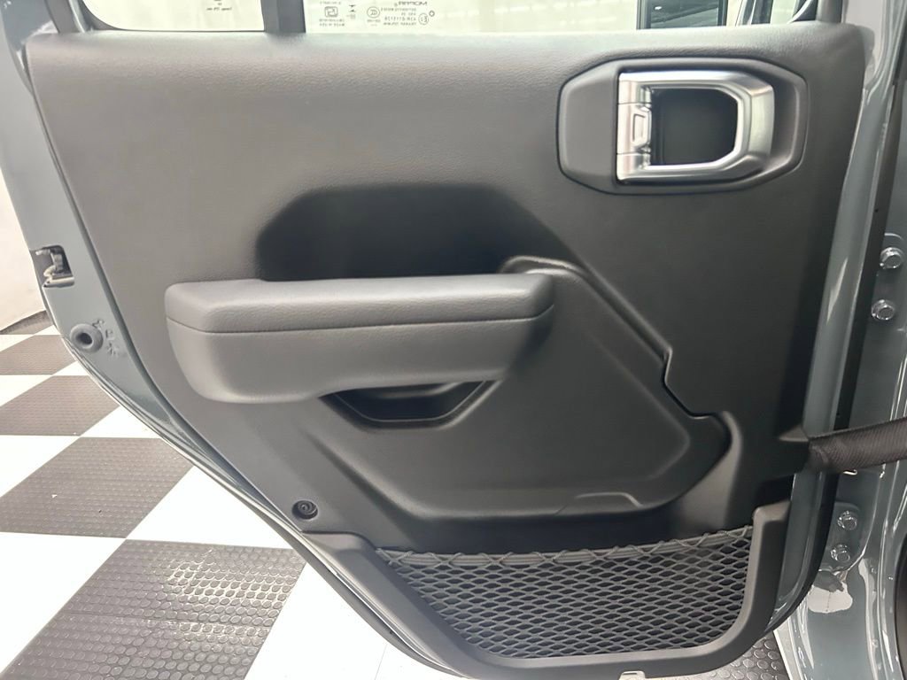 New 2026 Jeep Gladiator Sport image 13