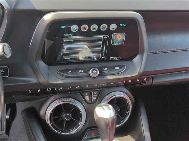 Used 2016 Chevrolet Camaro SS image 15