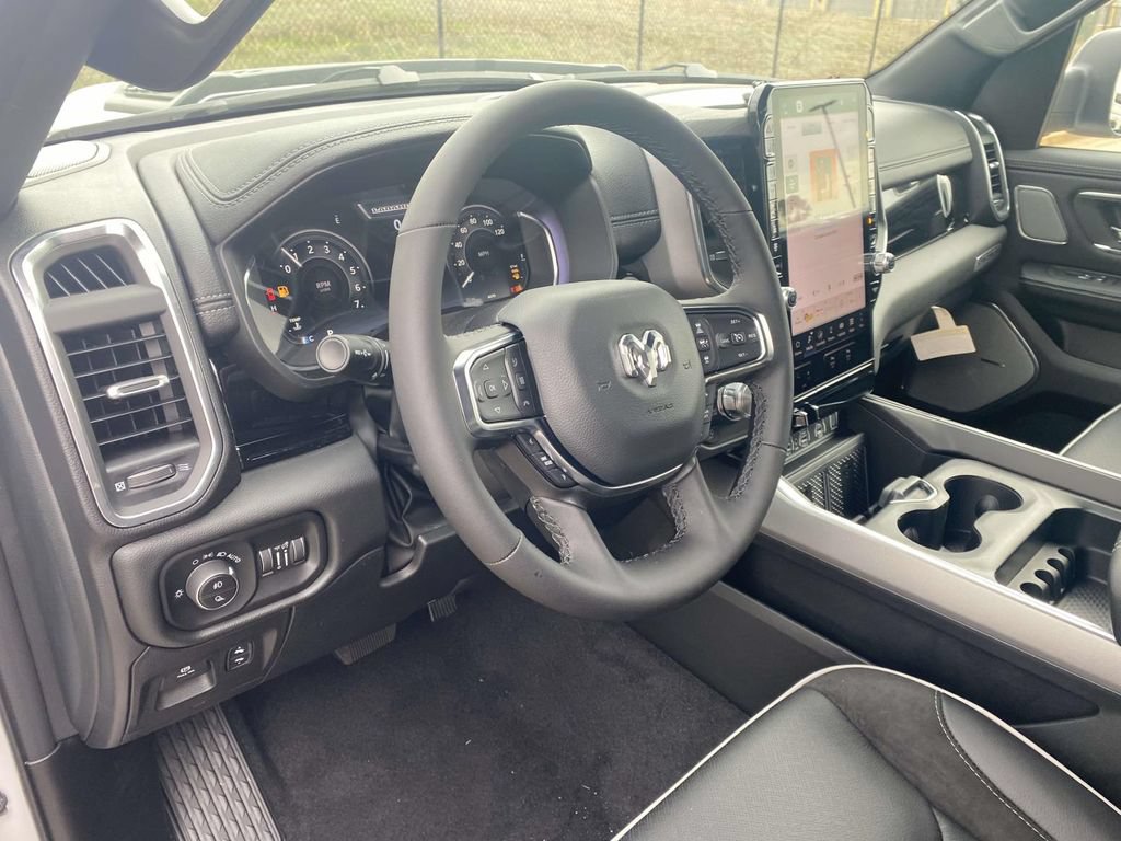 New 2026 RAM 1500 Laramie w/ Night Edition AWD/4WD image 18
