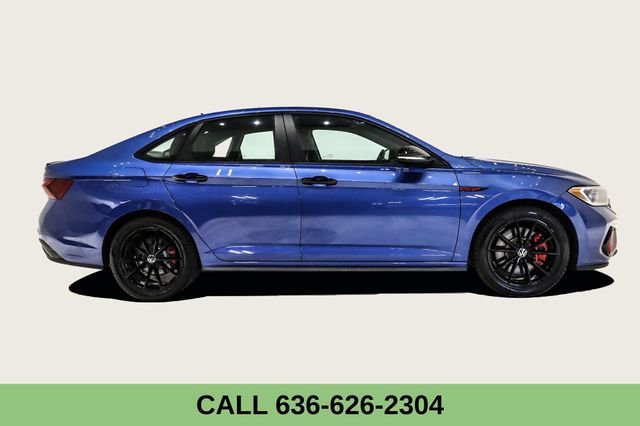 Used 2024 Volkswagen Jetta GLI 40th Anniversary Edition image 4