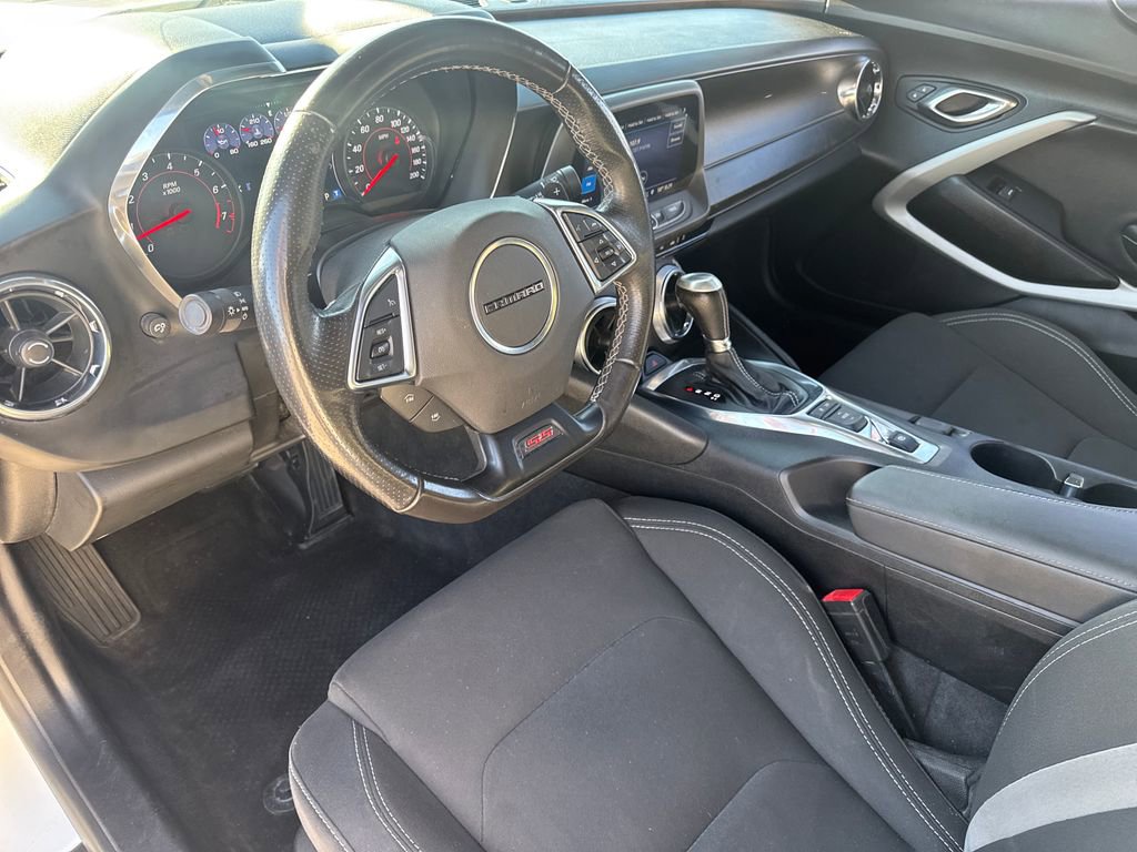 Used 2019 Chevrolet Camaro SS image 15