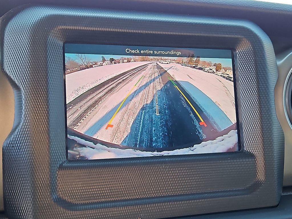 Used 2022 Jeep Wrangler Sport image 20