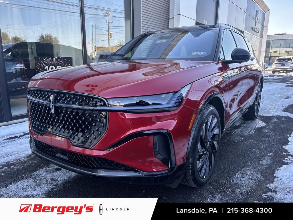 New 2025 Lincoln Nautilus Reserve w/ Jet Appearance Package image 1