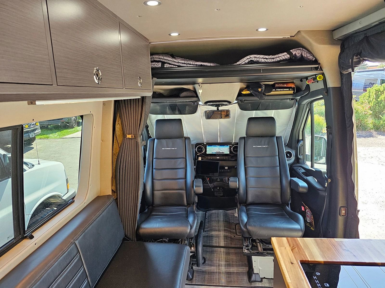 Used 2022 Mercedes-Benz Sprinter 2500 image 9