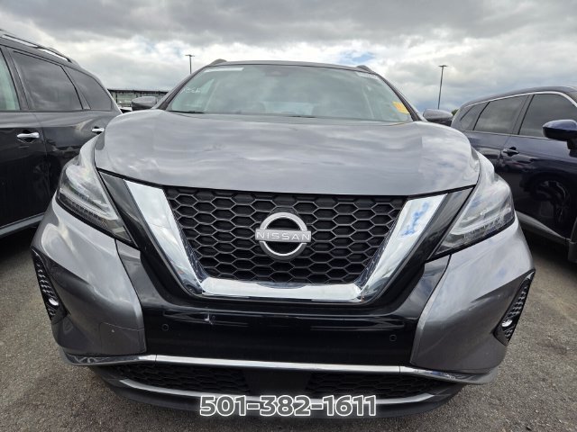 Used 2024 Nissan Murano SV FWD image 2