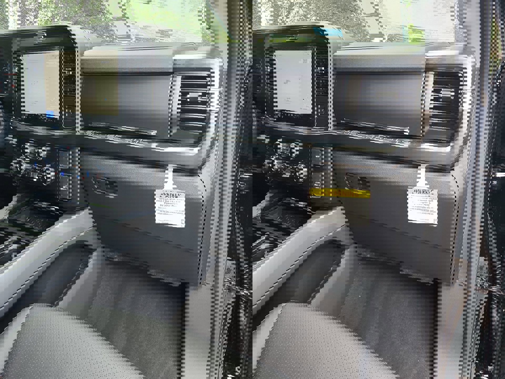 New 2026 Ford F250 Lariat image 19