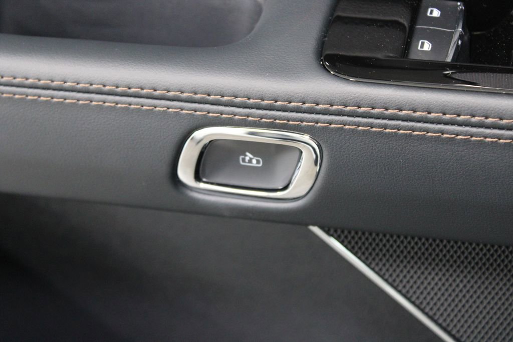 New 2026 Lincoln Aviator AWD image 43