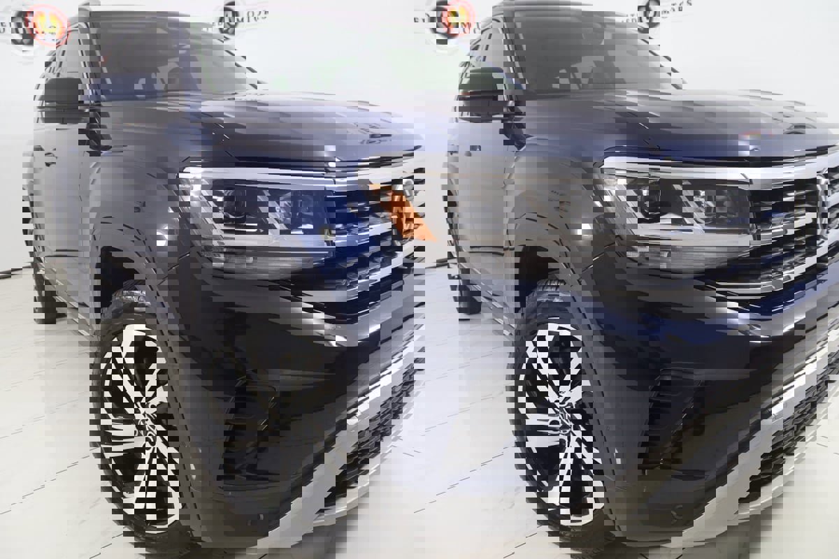 Used 2021 Volkswagen Atlas SEL Premium image 18