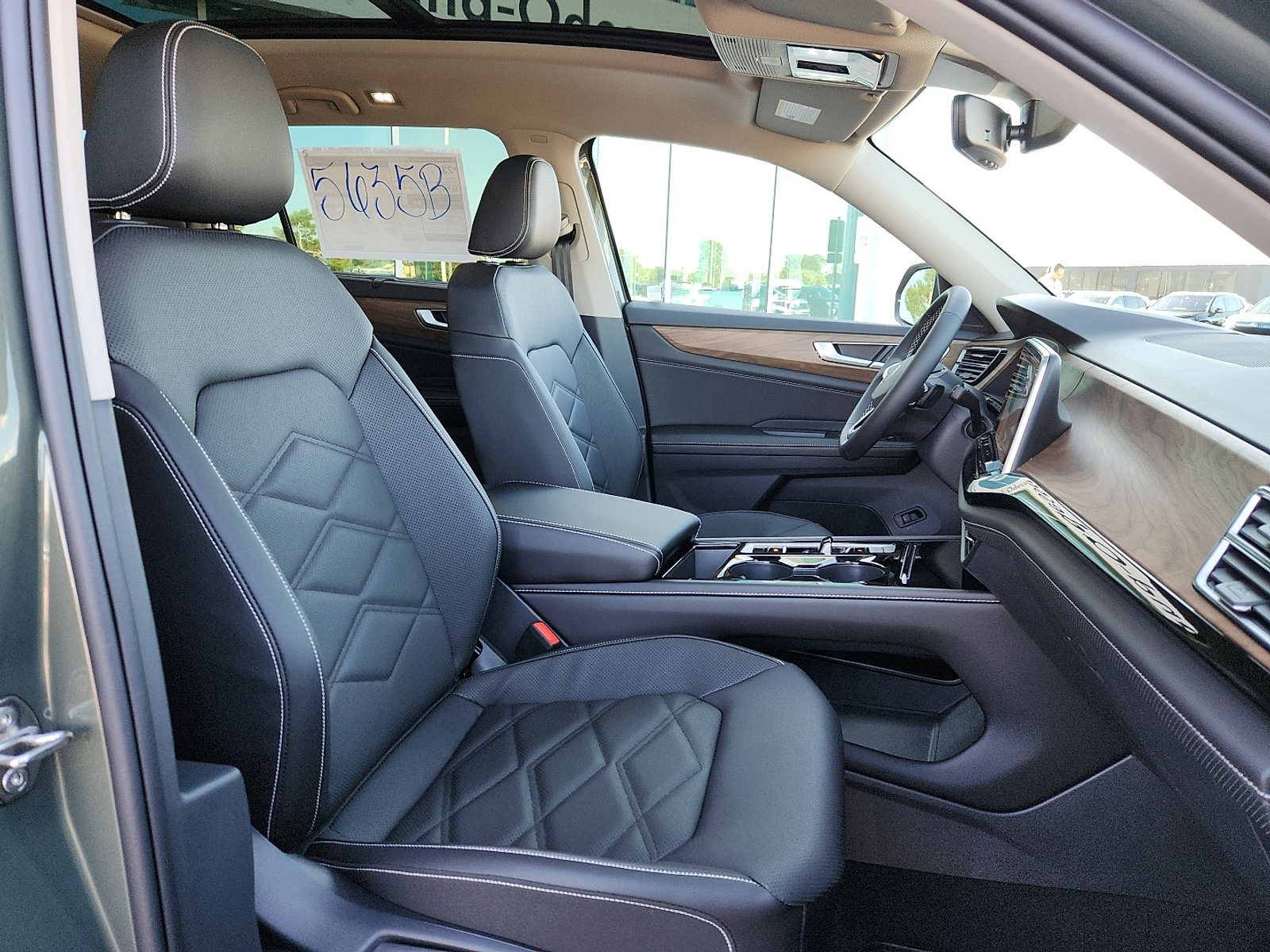 New 2026 Volkswagen Atlas SE image 15