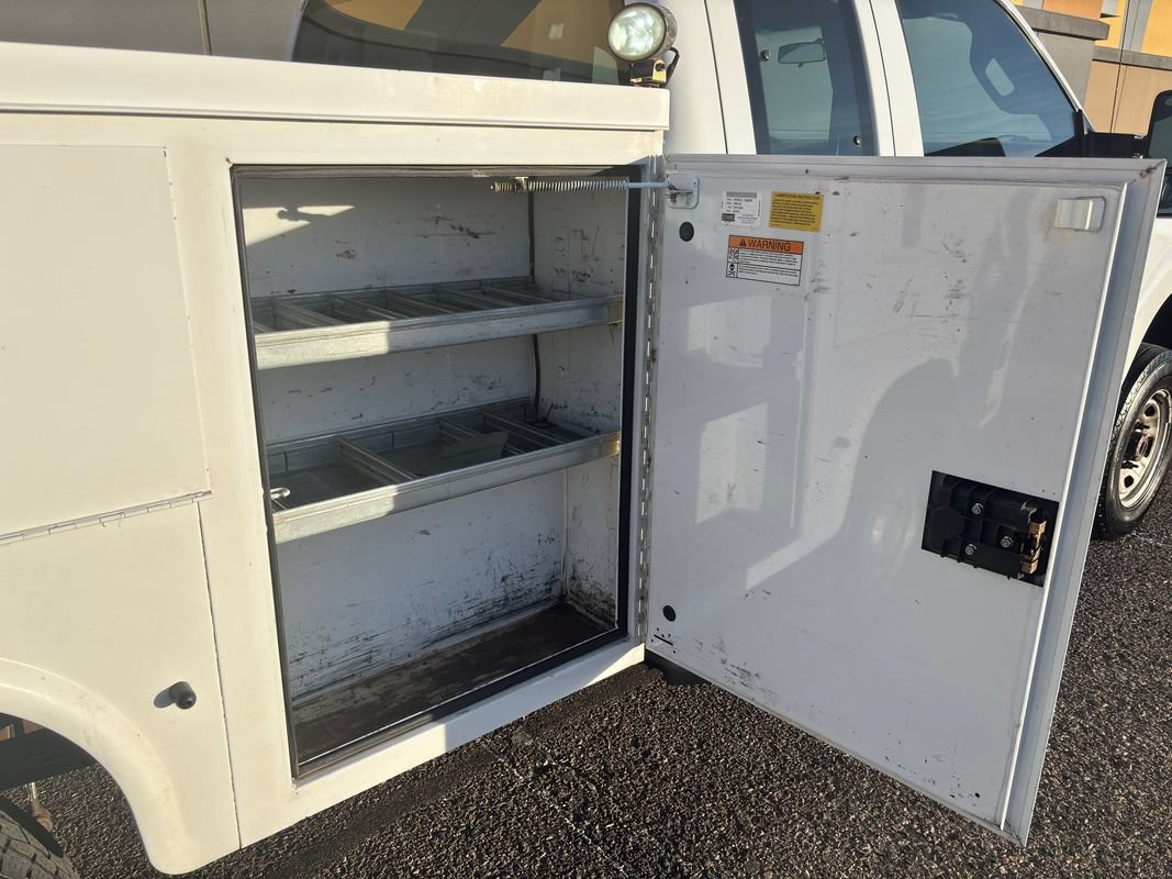 Used 2013 Ford F250 XL AWD/4WD image 9