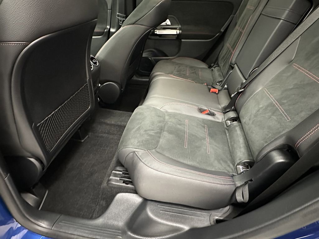 Certified 2025 Mercedes-Benz GLB 250 image 23