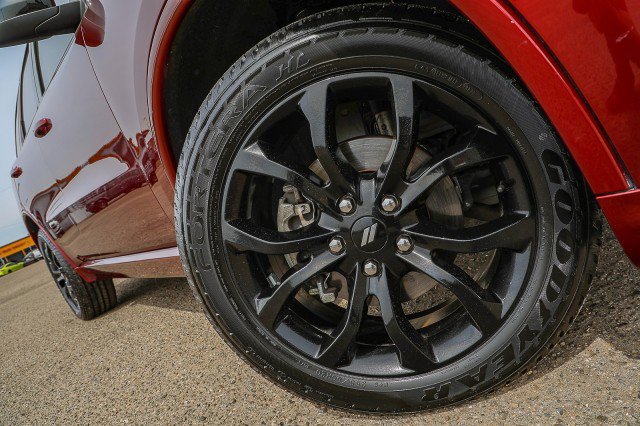 Used 2020 Dodge Durango GT w/ Blacktop Package image 2