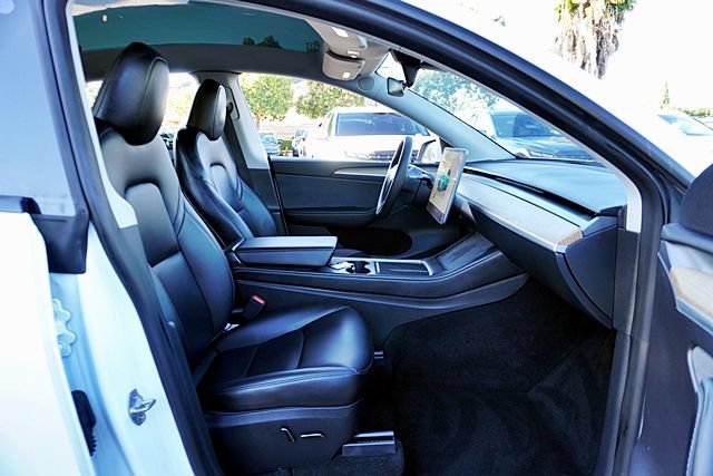 Used 2023 Tesla Model Y Long Range AWD/4WD image 12