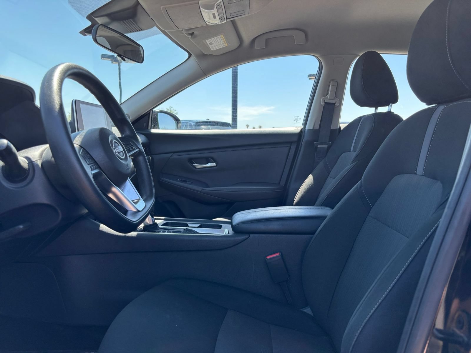 Used 2025 Nissan Sentra SV FWD image 20